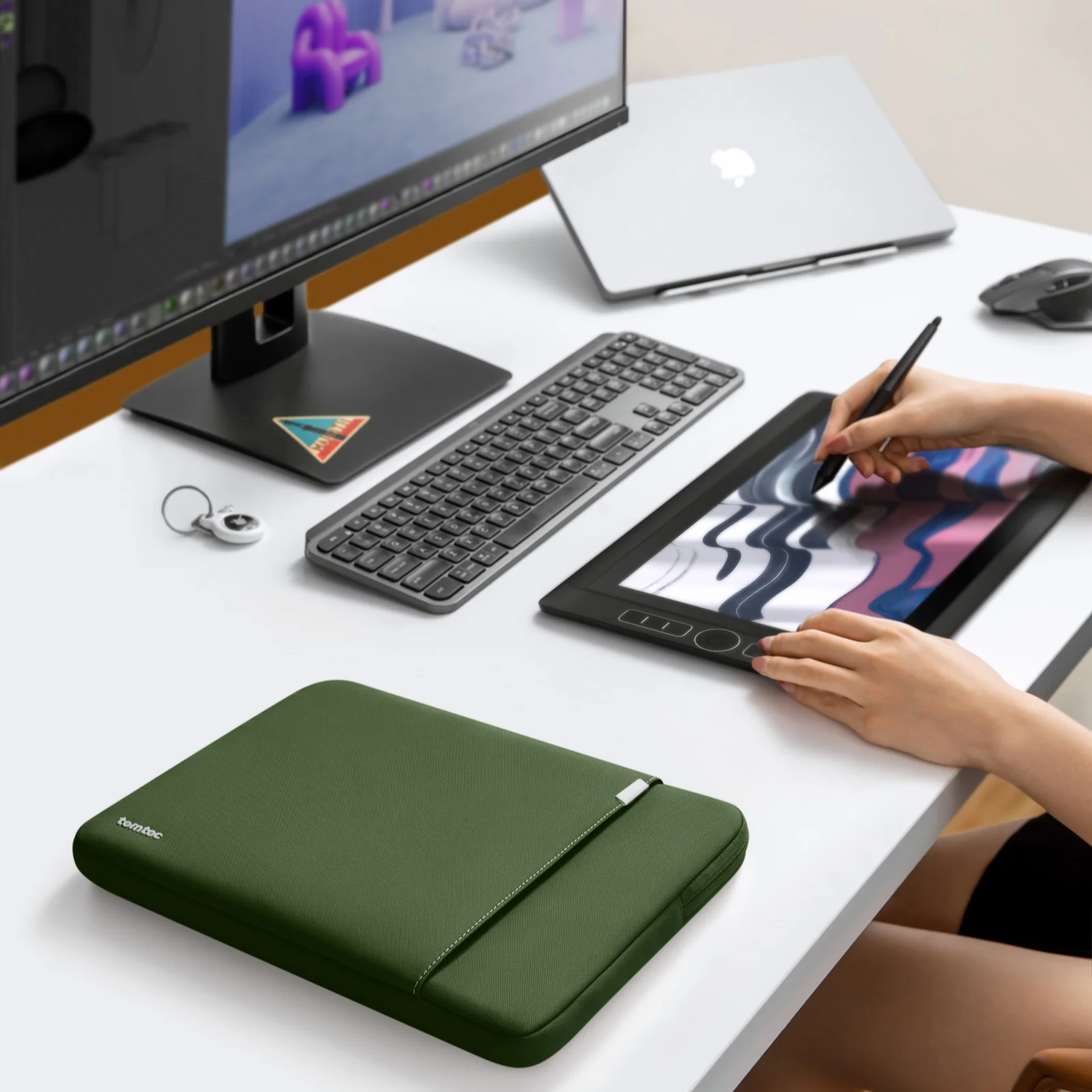 Defender-A13 Laptop Sleeve for 16 inch MacBook Pro - Image 12