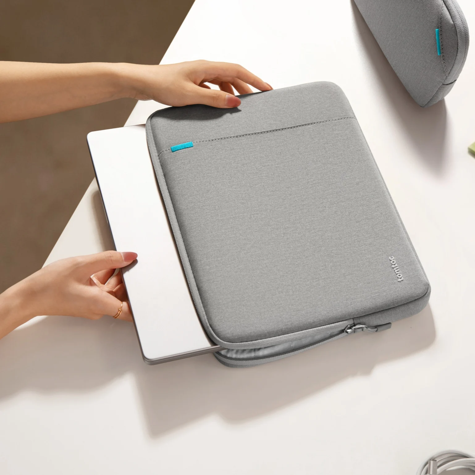 Defender-A13 Laptop Sleeve Kit For 15 inch MacBook Air - Image 27