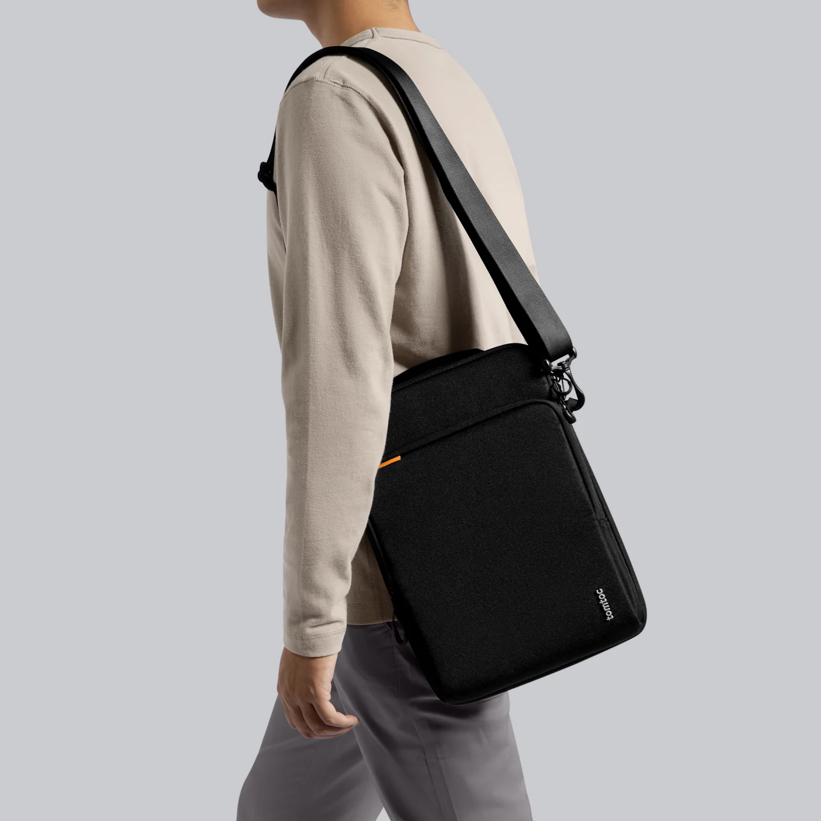 DefenderACE-A03 Laptop Shoulder Bag for 13-16 inch MacBook - Image 14