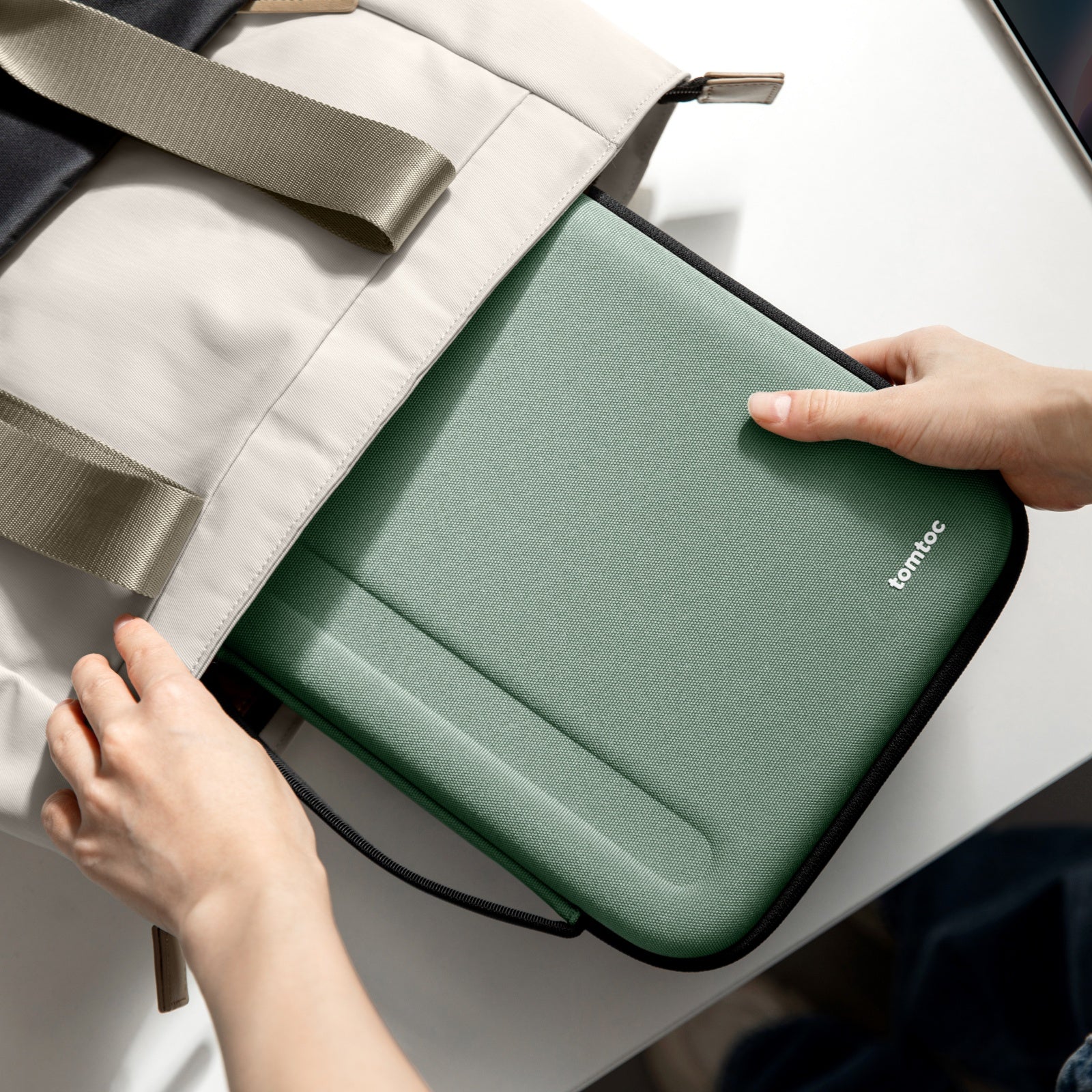 FancyCase-B06 Tablet Portfolio Plus Case for 11 inch iPad Air /Pro - Image 10