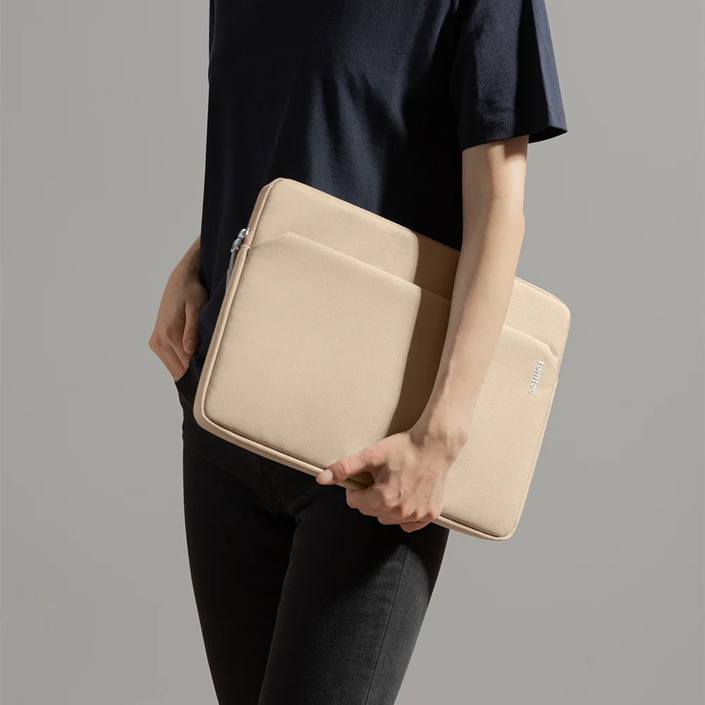 Light-A18 Laptop Sleeve for 15 inch MacBook Air - Image 55