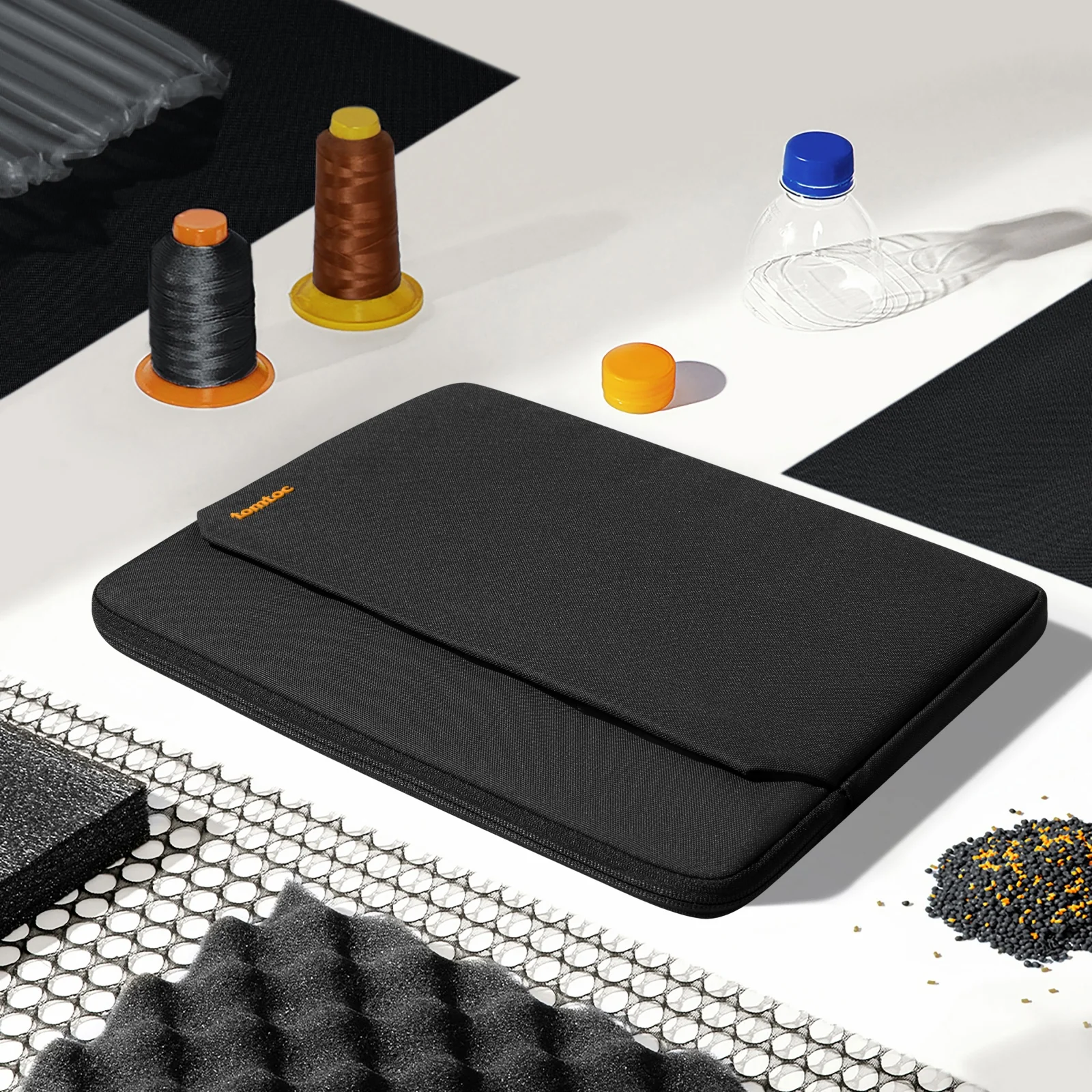 Light-A18 Laptop Sleeve for 15 inch MacBook Air - Image 26