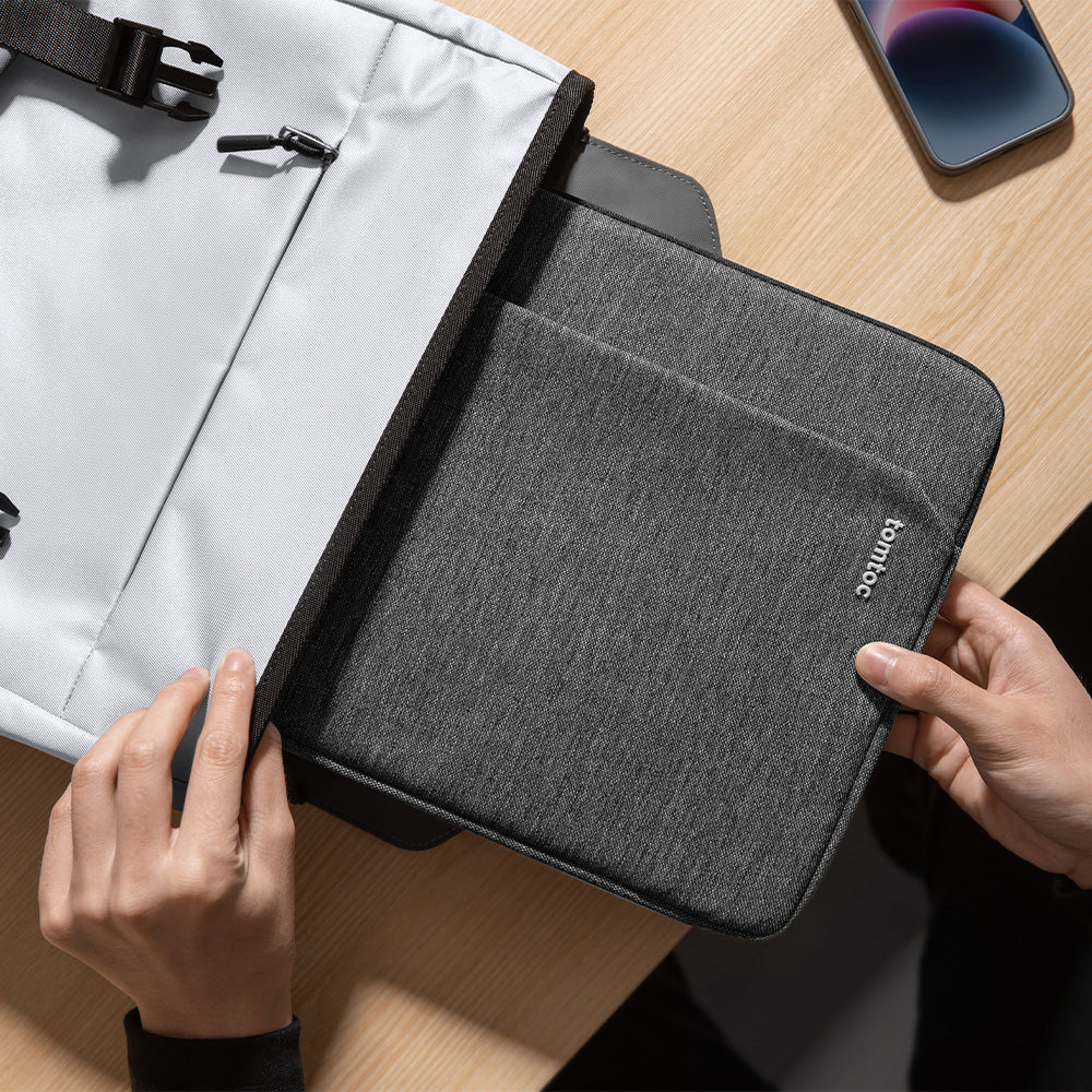 Light-A18 Laptop Sleeve for 15 inch MacBook Air - Image 44