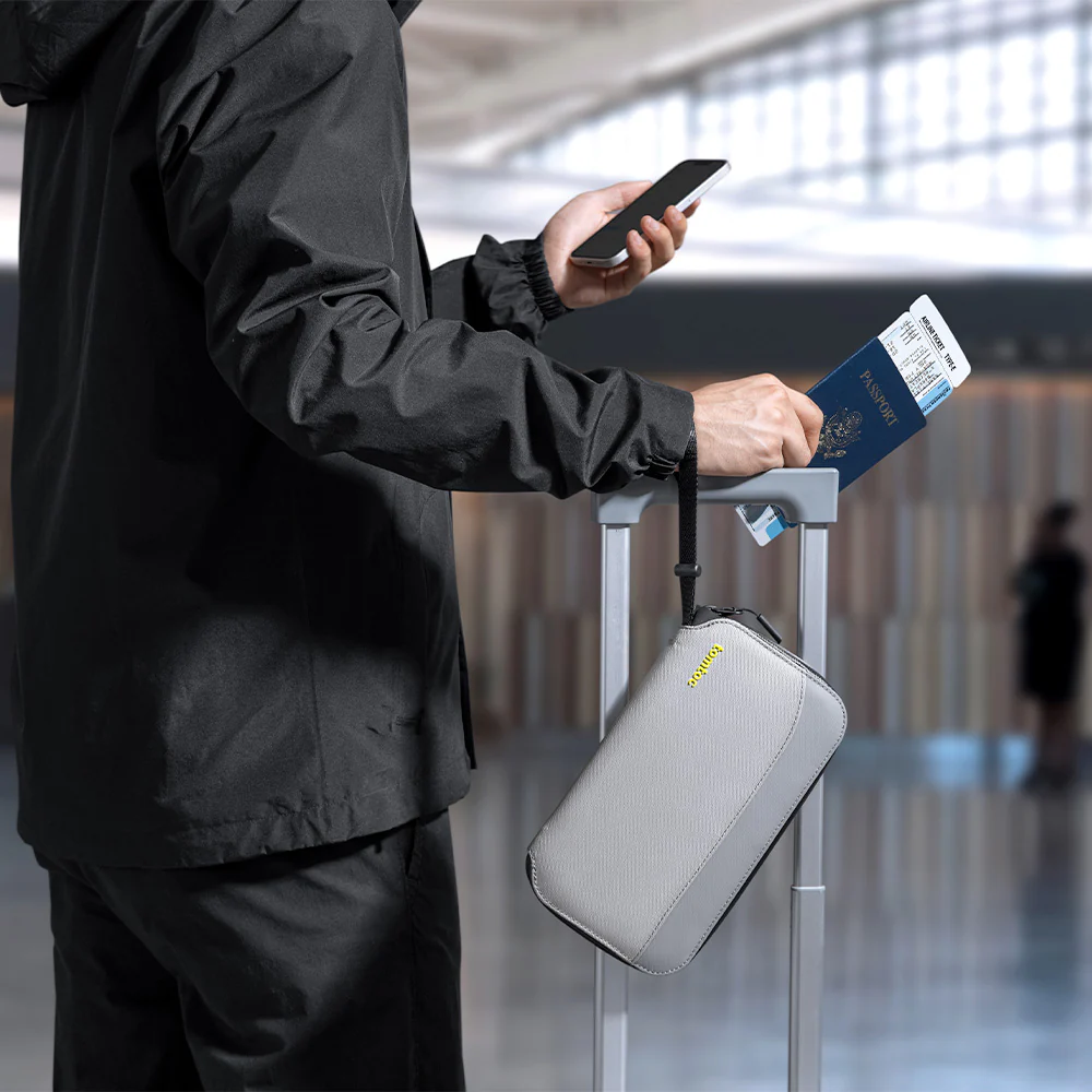 Navigator-T03 Passport Bag - Image 23