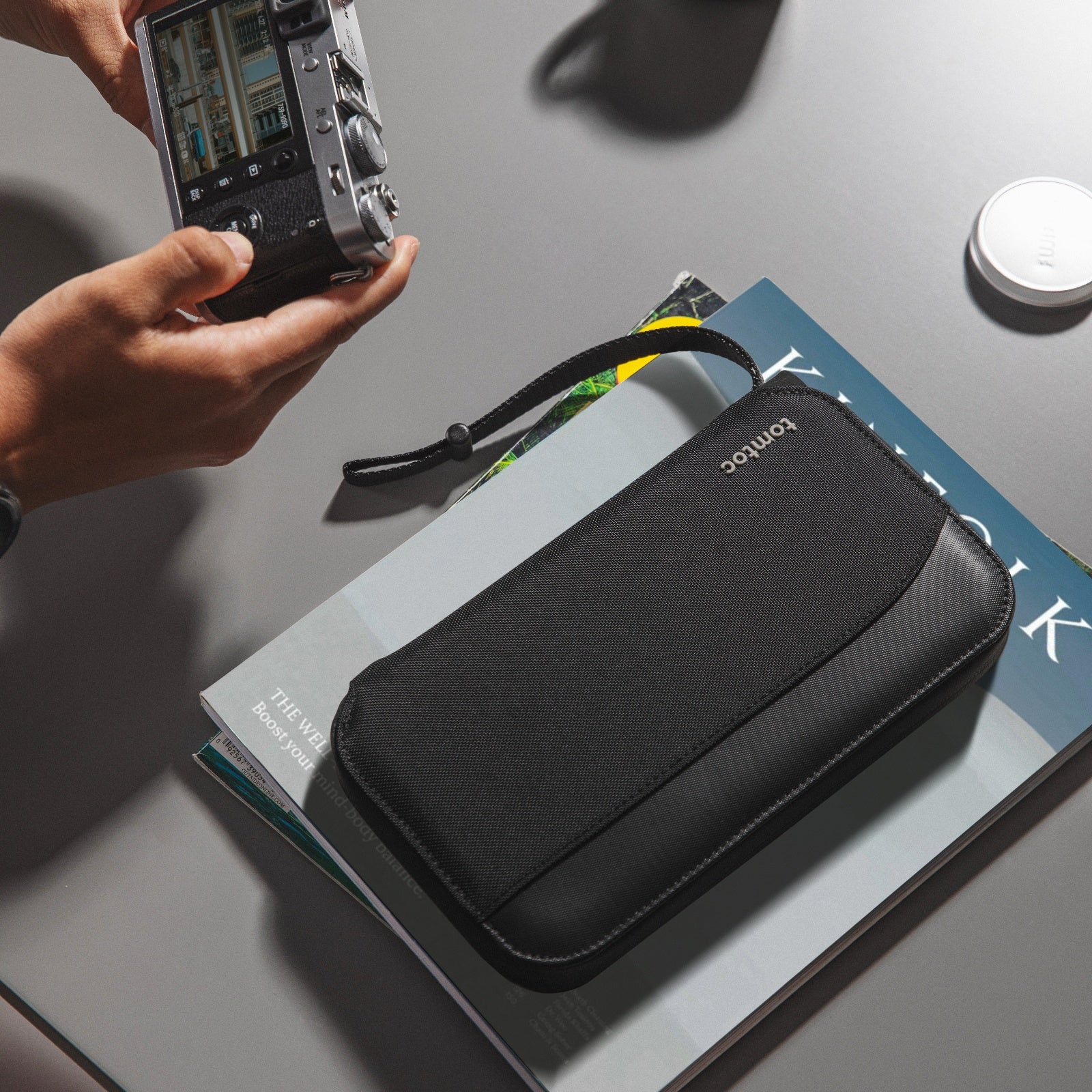 Navigator-T03 Passport Bag - Image 11